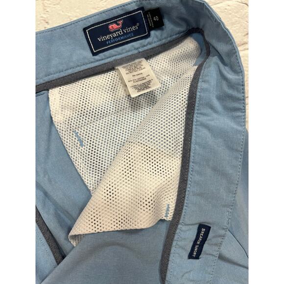 Vineyard Vines Men's Flat Front Shorts - Light Blue and Navy - Picture 6 of 7